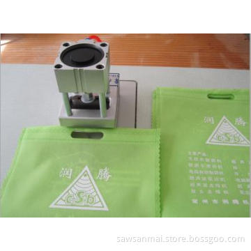 Non-Woven Bag Hole Punching Machine (BD-80-W)